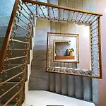 Tiffany Bed & Breakfast 3*