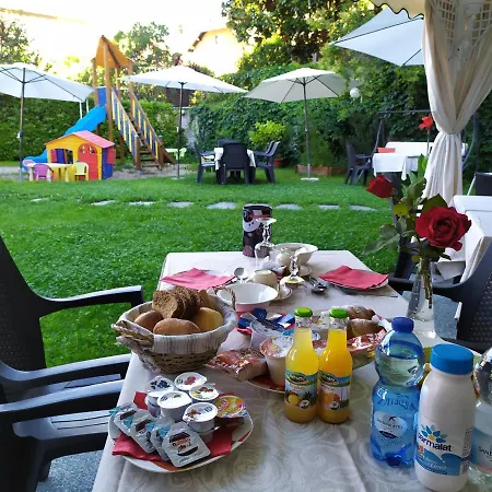 Tiffany 住宿加早餐酒店 3*