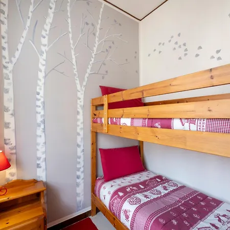 Tiffany 多莫多索拉