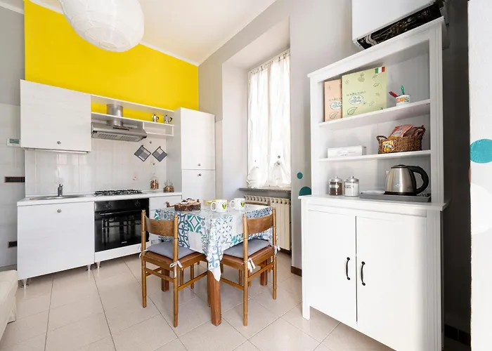 Tiffany 多莫多索拉