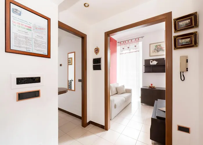 Tiffany 住宿加早餐酒店 多莫多索拉